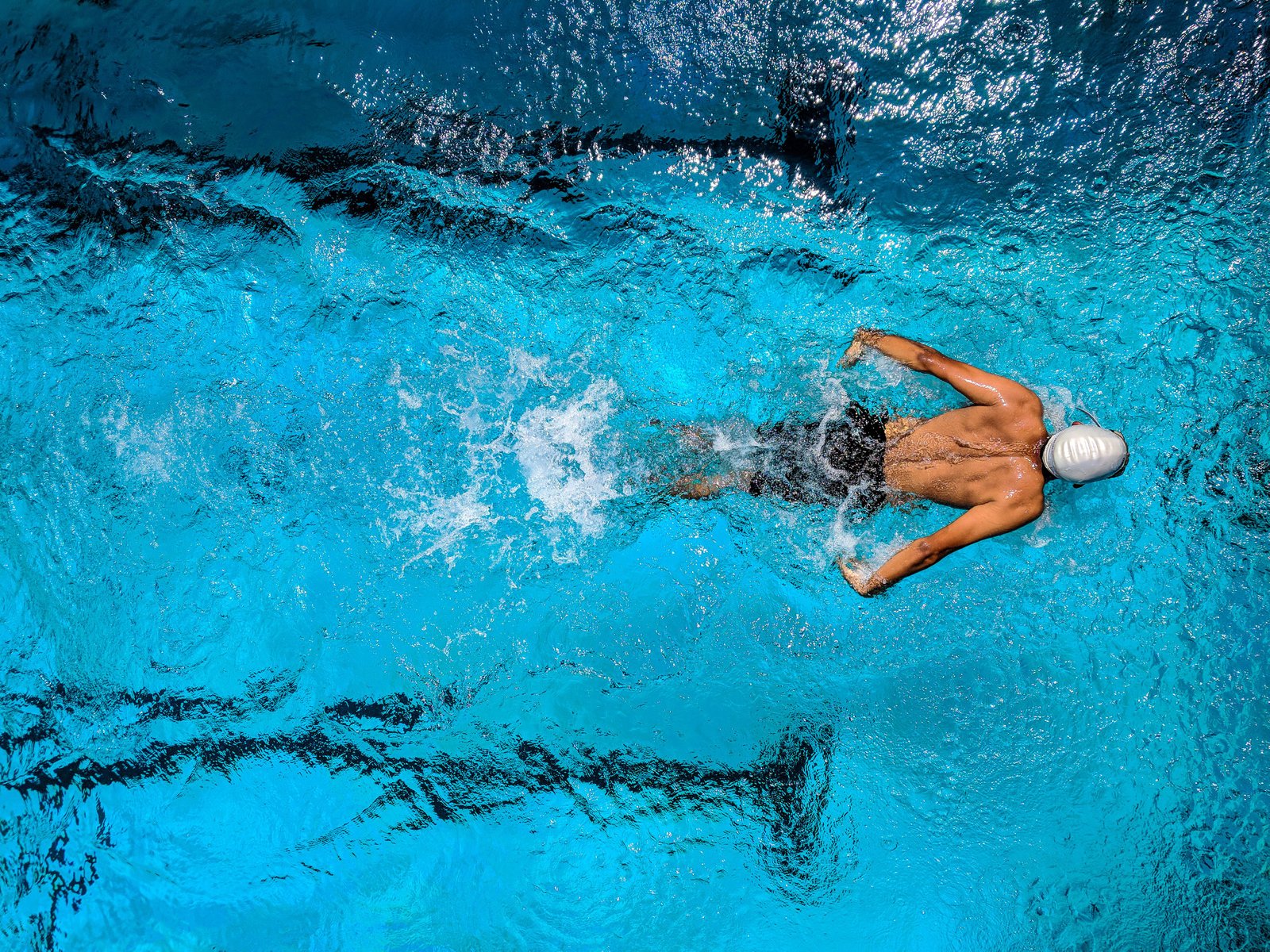 Performance swimming lane